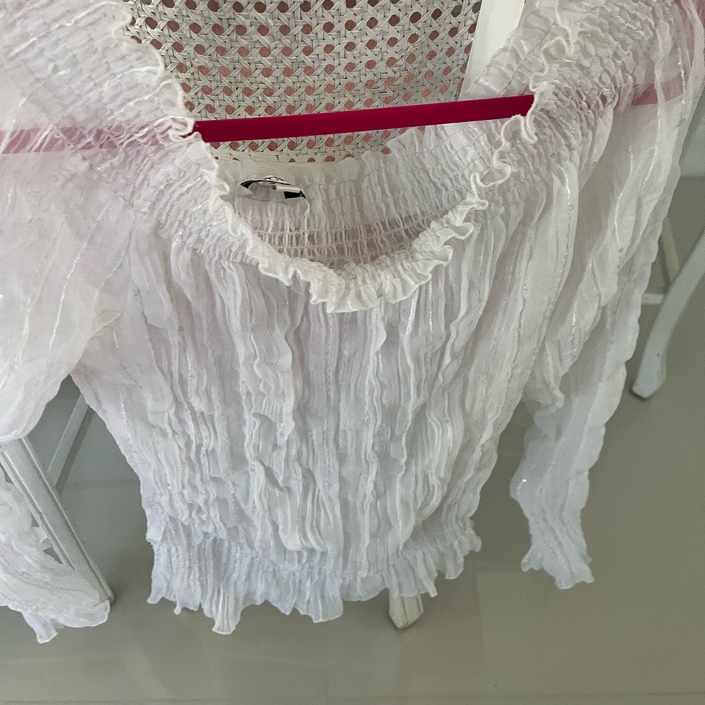 Cache Sheer White Top With Elasticized Waist. M - image 4